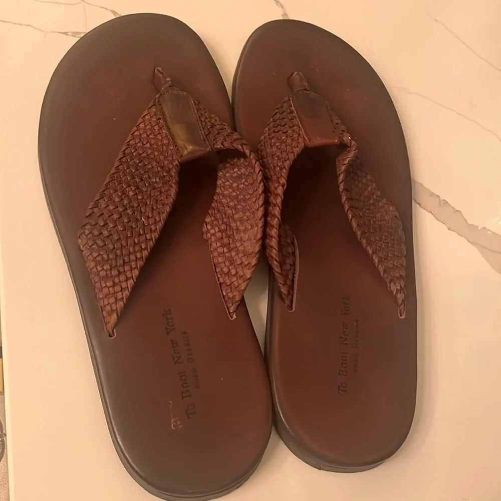To Boot New York Sz 13 Men’s Leather Woven Flip Flop Sandals